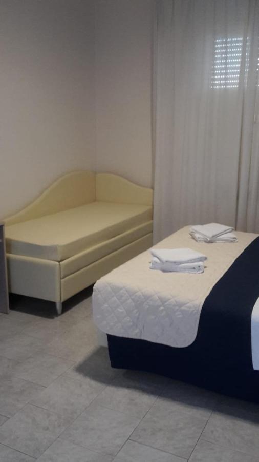 Hotel Saxon Rimini Eksteriør billede