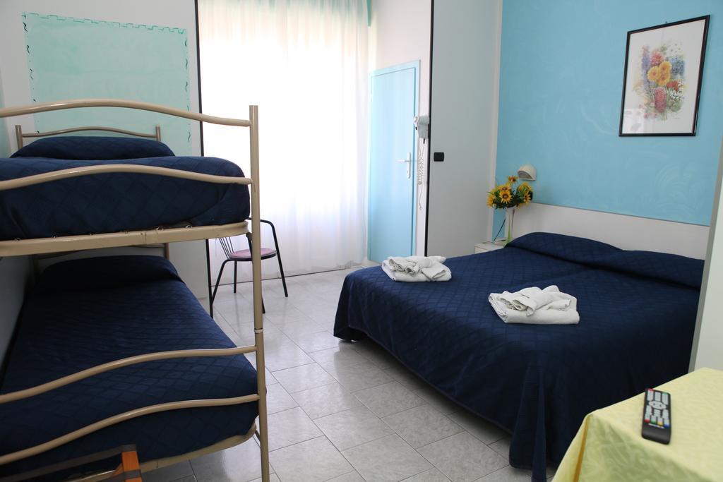 Hotel Saxon Rimini Værelse billede