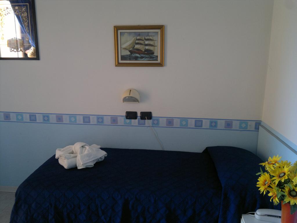 Hotel Saxon Rimini Værelse billede
