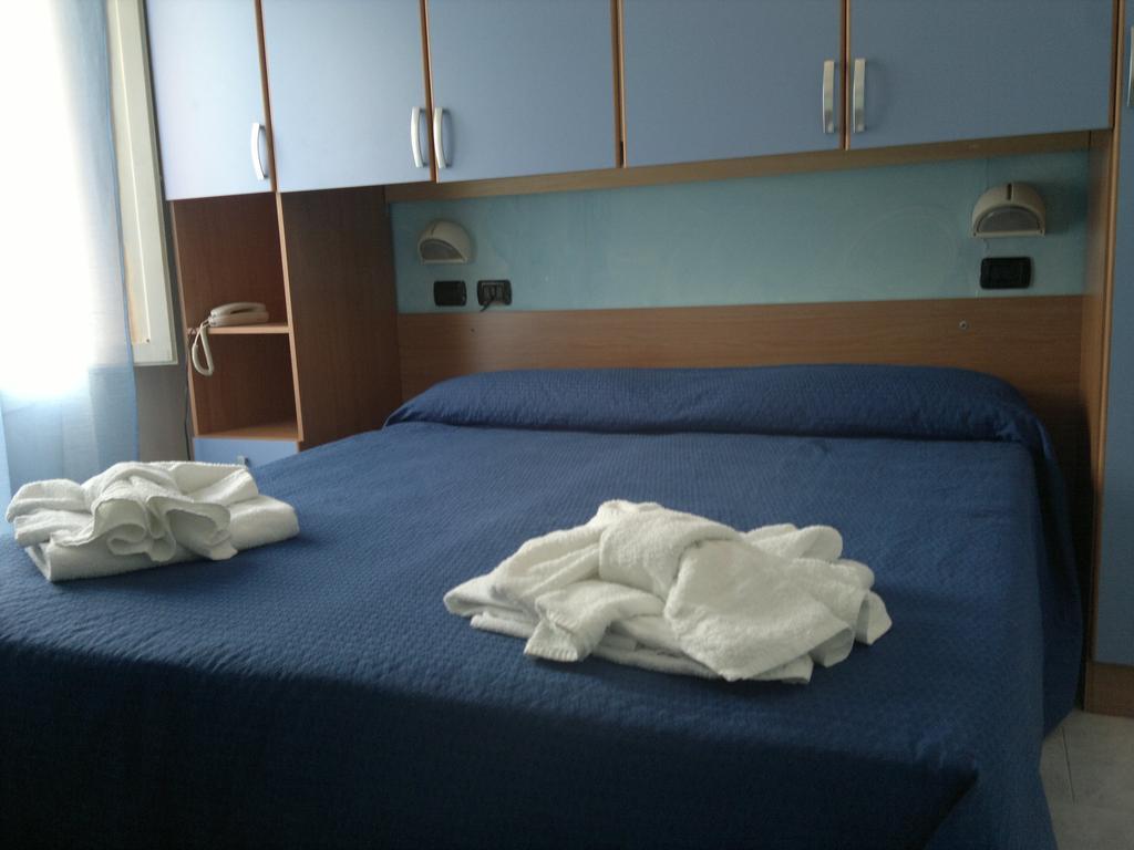 Hotel Saxon Rimini Værelse billede