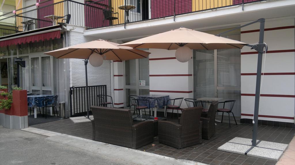 Hotel Saxon Rimini Eksteriør billede